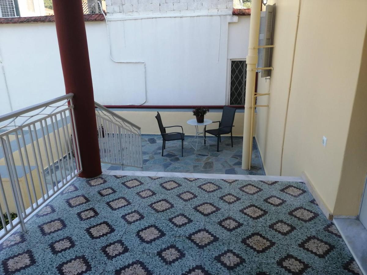 Sunny Cozy House With Grand Courtyard Apartment Leonidio Exterior photo